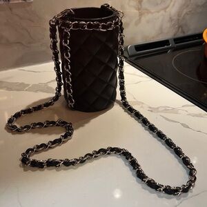 White House Black Market Black Quilted Crossbody Water Bottle Carrier Bucket Bag